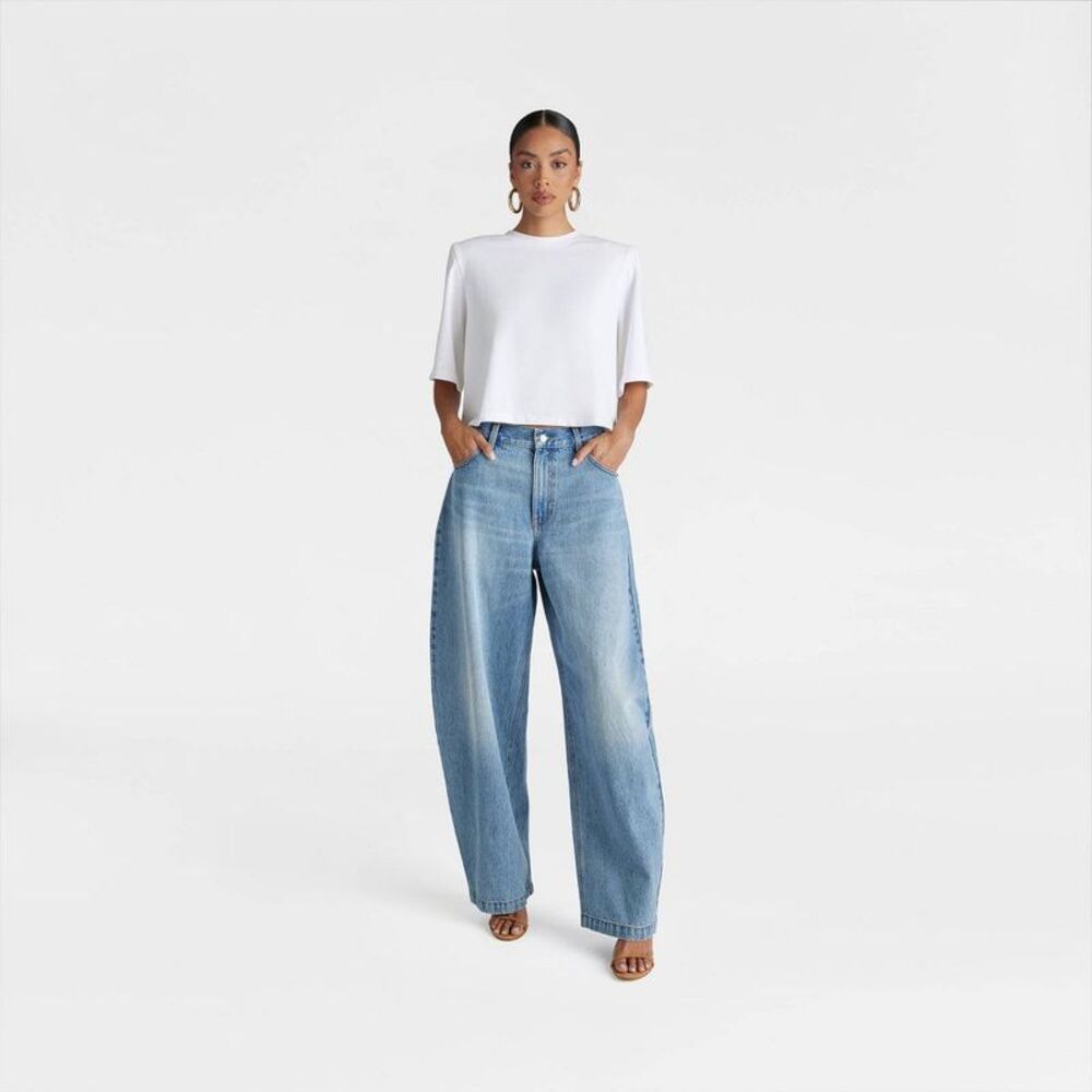 KBB by KAHLANA Women's Mid-Rise 'The Barrel Leg Jean' - Vintage Wash 4 - Picture 3 of 4